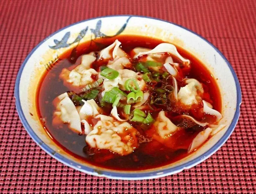 Wontons in red chili oil